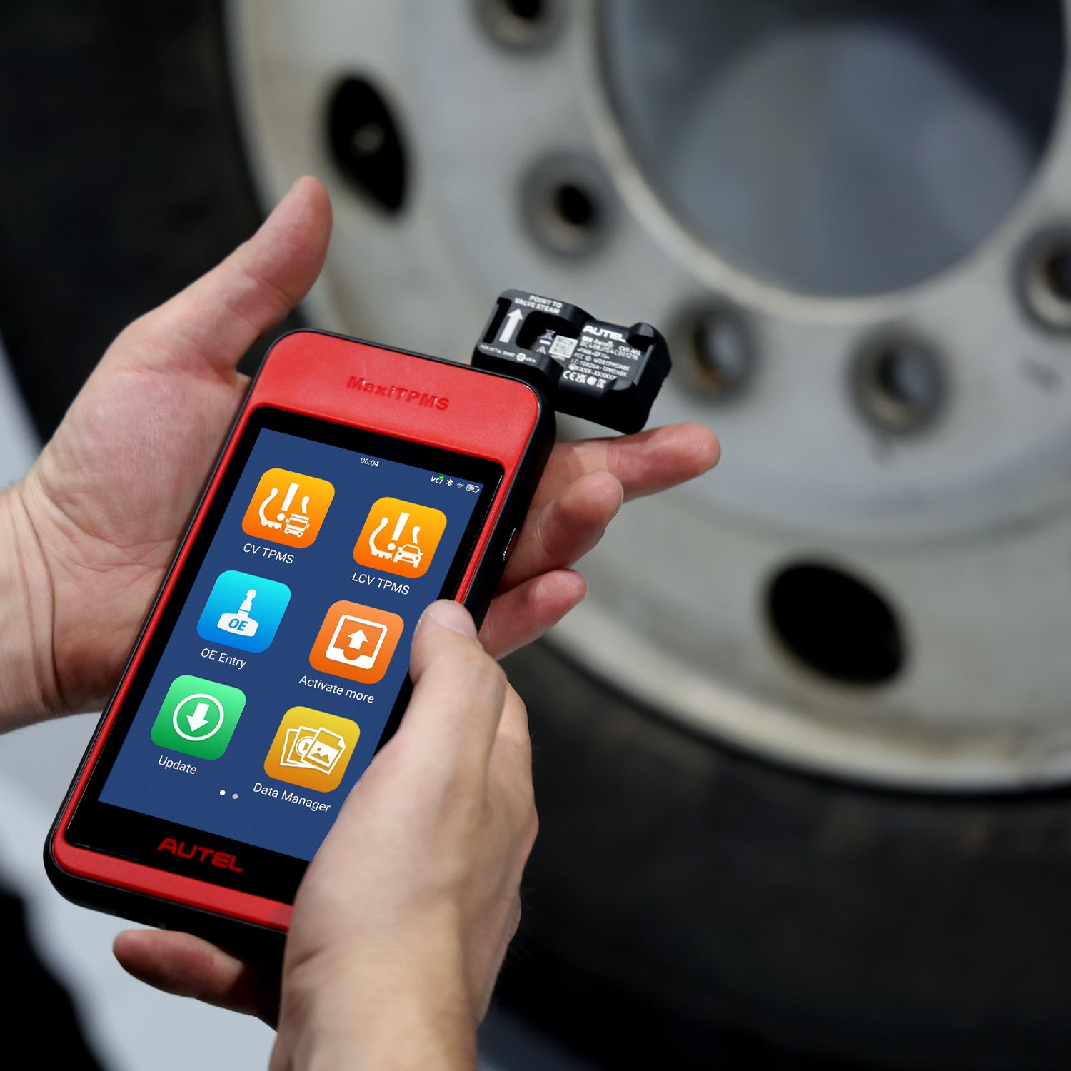 CV TPMS Sensor 300210-CVS-A01-InUse